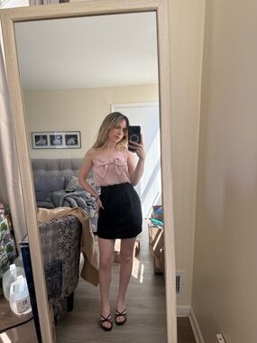 love...ady Blush and Black Dress